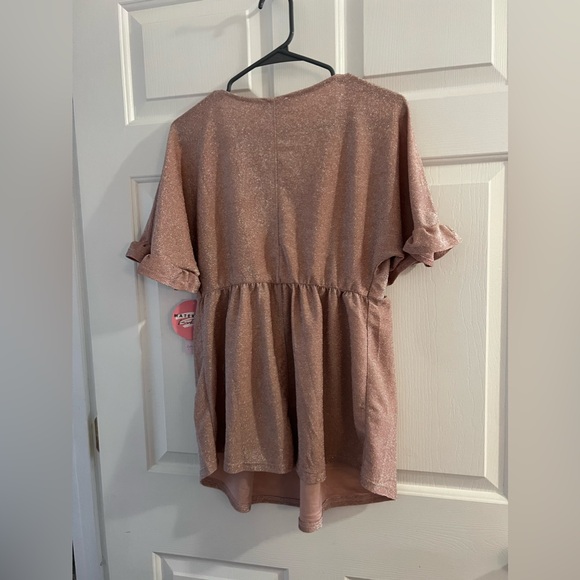 Shimmery Juniper Ln Maternity Top 🔥NWT🔥 - Picture 5 of 7